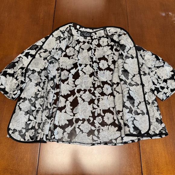 Alex Evenings Woman Sheer Black & White Floral Embroidered Jacket Topper 3x - Picture 8 of 13